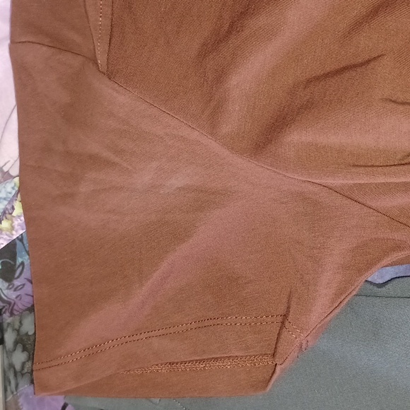 Kenneth Cole three button medNew - Picture 3 of 4